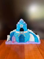 Frozen kasteel met geluidjes en lampje, Ophalen of Verzenden, Zo goed als nieuw, Poppenhuis