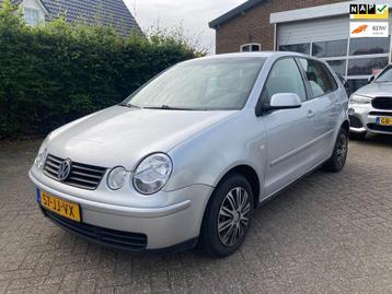 Volkswagen Polo 1.4-16V Highline Automaat Bj 2002 APK TOT 07 beschikbaar voor biedingen