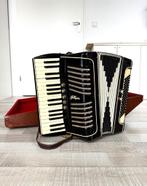 Frogano Accordeon, Muziek en Instrumenten, Overige merken, Gebruikt, Overige formaten, Met riemen