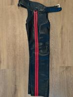 Zwart leren RoB Chaps met rode bies maat 31., Maat 48/50 (M), Zwart, Ophalen of Verzenden, Zo goed als nieuw