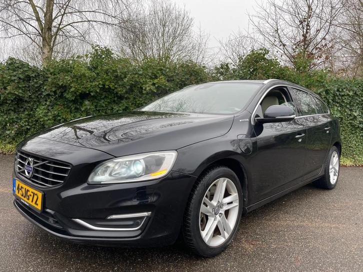 Volvo V60 2.4 D6 AWD Plug-In Hybrid Summum 2013, Auto's, Volvo, Bedrijf, Te koop, V60, 4x4, ABS, Achteruitrijcamera, Airbags, Airconditioning