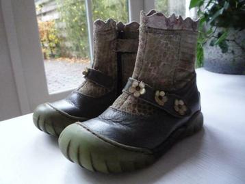 Petit Shoes Mooie Leren Legergroene Laarsjes Leer - Maat 23 beschikbaar voor biedingen