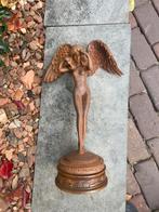 Mooi Gietijzeren beeld met vleugels, Verzamelen, Beelden en Beeldjes, Ophalen of Verzenden, Zo goed als nieuw, Mens