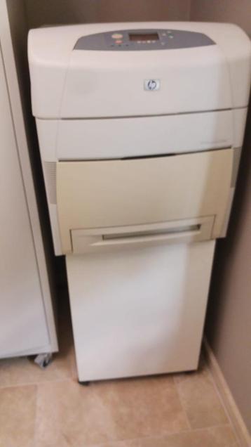 HP5550DN Kleuren Laser Netwerk printer beschikbaar voor biedingen