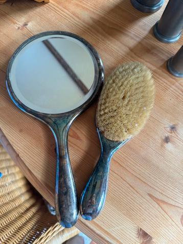 Vintage Tin Borstel & Spiegel Set beschikbaar voor biedingen