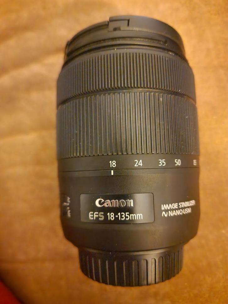 Canon EF-S 18-135mm IS USM - ZGAN!, Audio, Tv en Foto, Fotografie | Lenzen en Objectieven, Zo goed als nieuw, Standaardlens, Zoom