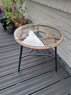 Bijzettafel voor tuin of balkon in zeer nette staat, Tuin en Terras, Tuinmeubel-accessoires, Ophalen