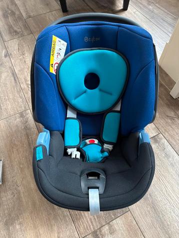 Maxi Cosi Autostoel Cybex beschikbaar voor biedingen