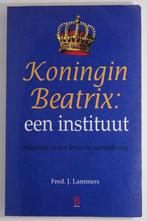 Koningin Beatrix een instituut (1997), Verzamelen, Koninklijk Huis en Royalty, Nederland, Tijdschrift of Boek, Zo goed als nieuw
