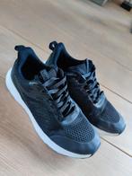 Sportschoenen van Umbro maat 40, Ophalen of Verzenden, Zo goed als nieuw