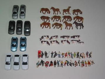 Scenery voor modelspoorbaan H0-Auto's+paarden+koeien+figuur beschikbaar voor biedingen