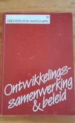 Ontwikkelingssamenwerking en beleid, Ophalen of Verzenden, Zo goed als nieuw