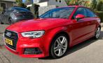 Audi A3 S-Line Misano Rood | 1.0 TFSI | NAP | Afn. trekhaak, Origineel Nederlands, Handgeschakeld, Grijs, Particulier
