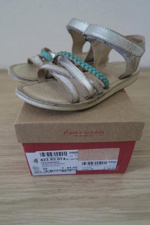 Gioseppo zilver leren sandalen maat 29, Kinderen en Baby's, Kinderkleding | Schoenen en Sokken, Gebruikt, Overige typen, Meisje