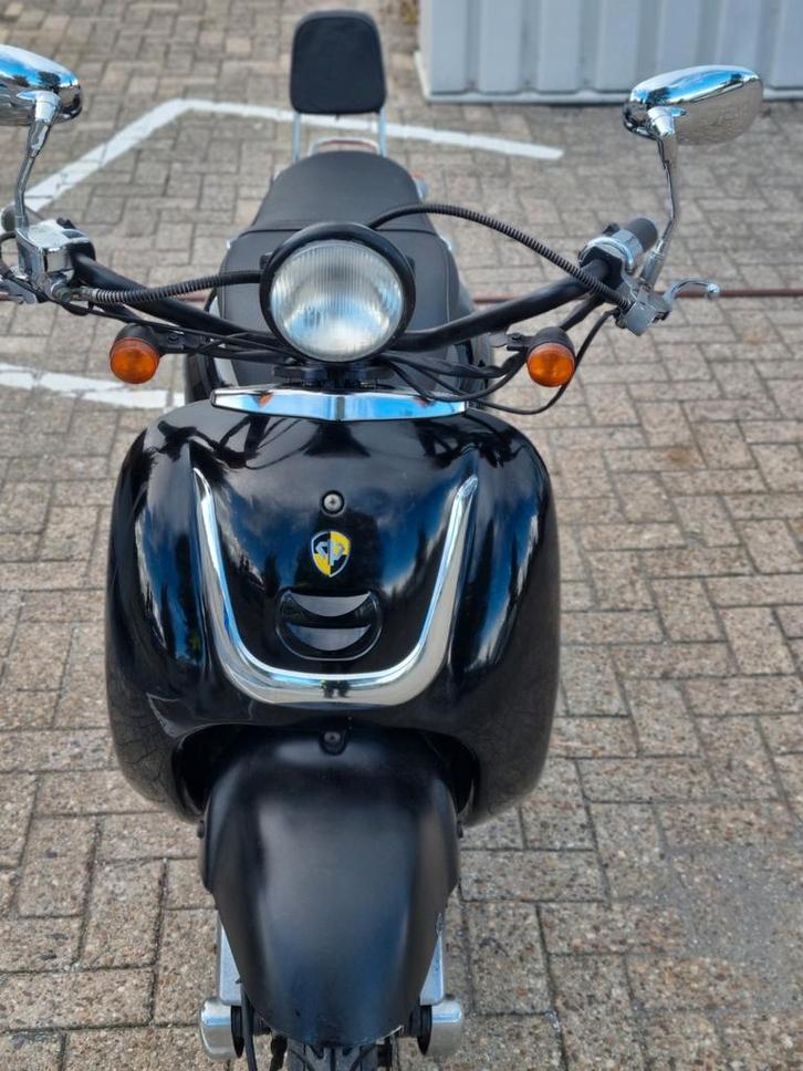 Znen Scooter - Goed Onderhouden, Nieuwe Onderdelen, Fietsen en Brommers, Snorfietsen en Snorscooters, Ophalen of Verzenden