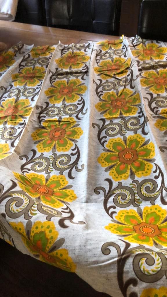 2x2 vintage gordijnen, Huis en Inrichting, Stoffering | Gordijnen en Lamellen, Gebruikt, 200 cm of meer, 100 tot 150 cm, Ophalen of Verzenden