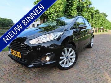 Ford Fiesta 1.0 EcoBoost Titanium Ecc Cruisecontrol Navigati beschikbaar voor biedingen