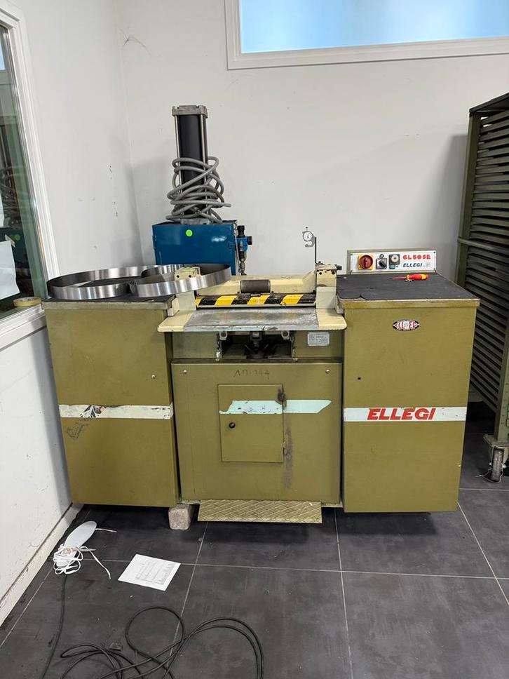 Ellegi split machine leer schalmmachine 50cm leerbewerking, Hobby en Vrije tijd, Naaimachines en Toebehoren, Nieuw, Naaimachine