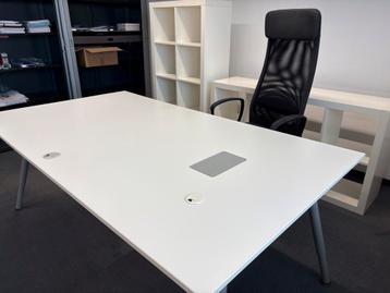 IKEA Galant bureau 160 x 80. (Zonder stoel) - afbeelding 2