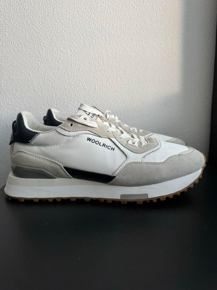Woolrich Sneakers Maat 43 - Als Nieuw!, Kleding | Heren, Schoenen, Zo goed als nieuw, Sneakers of Gympen, Wit, Ophalen of Verzenden