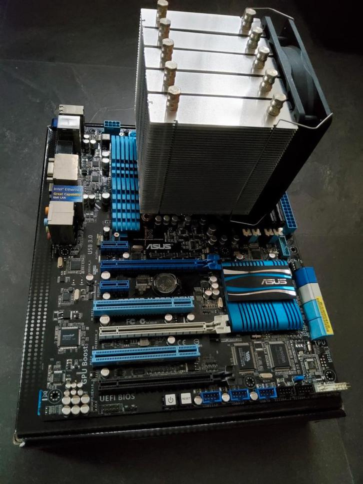 Asus P8Z68-V Moederbord + I7 Processor en 16 Gb DDR3-1600, Computers en Software, Moederborden, Gebruikt, Intel, DDR3, Ophalen of Verzenden