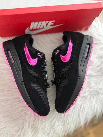 Nike Air Max 1 zwart roze rood EU 46 airmax one sneaker beschikbaar voor biedingen