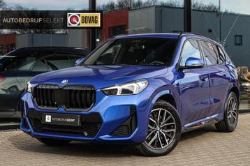 BMW X1 SDrive20i M-Sport - 360 CAMERA - HEAD UP beschikbaar voor biedingen