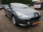 Peugeot 307 CC 1.6-16V CABRIO! APK 11-2026!, Auto's, 4 cilinders, Cabriolet, 4 stoelen, Origineel Nederlands