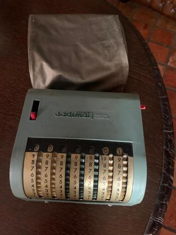 Te koop; vintage calculator telmachine rekenmachine winkel  beschikbaar voor biedingen