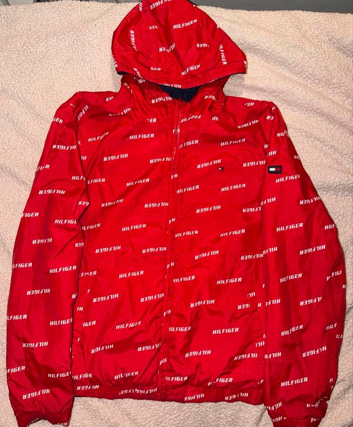 Tommy Hilfiger Reversible Jas S/M, Kleding | Heren, Jassen | Zomer, Zo goed als nieuw, Maat 46 (S) of kleiner, Rood, Ophalen of Verzenden