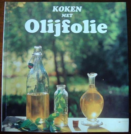 Koken met olijfolie - Louise Pickford, Boeken, Kookboeken, Zo goed als nieuw, Italië, Ophalen of Verzenden