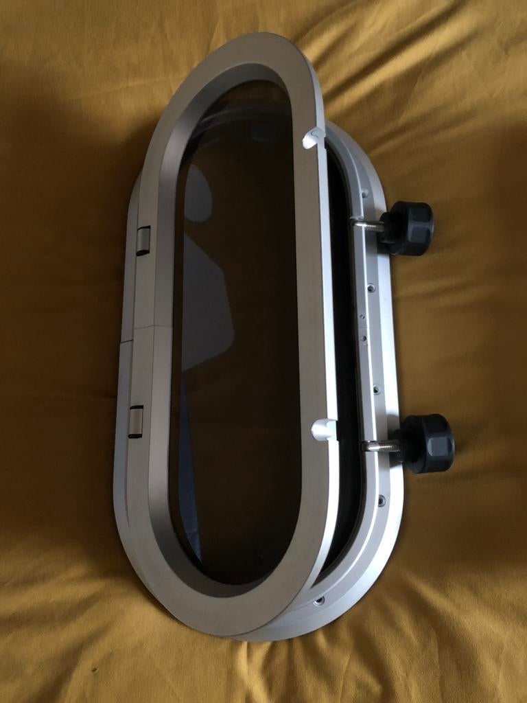 GEBO 2 x kogelronde patrijspoorten, Watersport en Boten, Ophalen of Verzenden, Zo goed als nieuw, Overige typen, Motorboot