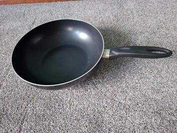Wokpan brabantia pan beschikbaar voor biedingen