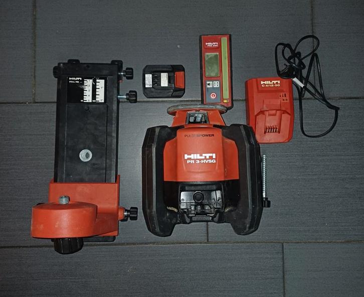 Rotatielaser Hilti, Doe-het-zelf en Verbouw, Meetapparatuur, Gebruikt, Ophalen of Verzenden