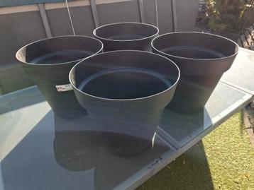 4x Toledo Bloempotten Zwart - Perfect voor Planten! beschikbaar voor biedingen