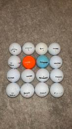 16 golfballen, Sport en Fitness, Ophalen of Verzenden, Zo goed als nieuw, Bal(len)