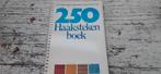 Libelle 250 Haakstekenboek de stekengids voor haken, Ophalen of Verzenden, Gebruikt, Haken, Patroon of Boek