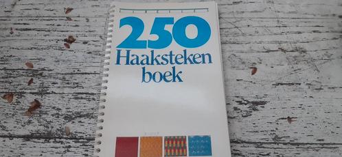Libelle 250 Haakstekenboek de stekengids voor haken, Hobby en Vrije tijd, Breien en Haken, Gebruikt, Haken, Patroon of Boek, Ophalen of Verzenden