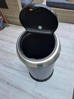 Brabantia touch bin 60 liter in goede staat mat zwart, Huis en Inrichting, Woonaccessoires | Prullenbakken, Rvs, 40 liter of meer