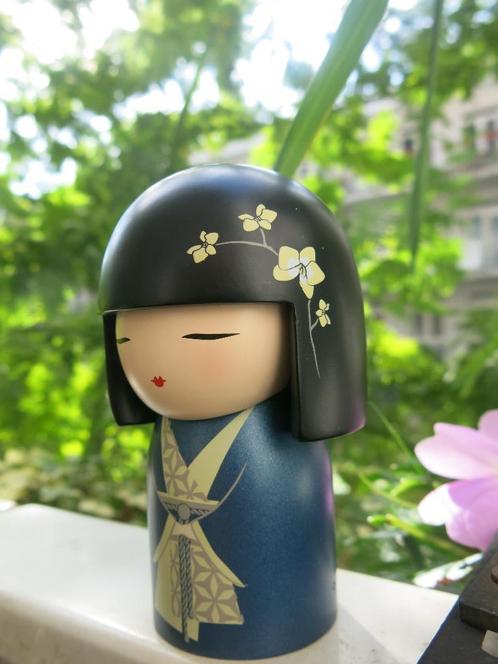 KIMMIDOLL. Collection - "MEBAE" (Fertility) Gelukspop Japan, Verzamelen, Beelden en Beeldjes, Zo goed als nieuw, Fantasy, Ophalen of Verzenden