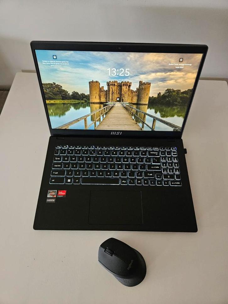 MSI Modern 15 B7M-049NL + Logitech M280 muis - 15.6 inch, Computers en Software, Windows Laptops, Zo goed als nieuw, 15 inch, SSD