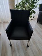 Zwarte design stoel met wieltjes, Huis en Inrichting, Fauteuils, Ophalen, Gebruikt, Minder dan 75 cm, Modern