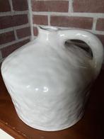 Vaas Erik Gutter, Ophalen, Wit, Aardewerk of Porselein, Zo goed als nieuw