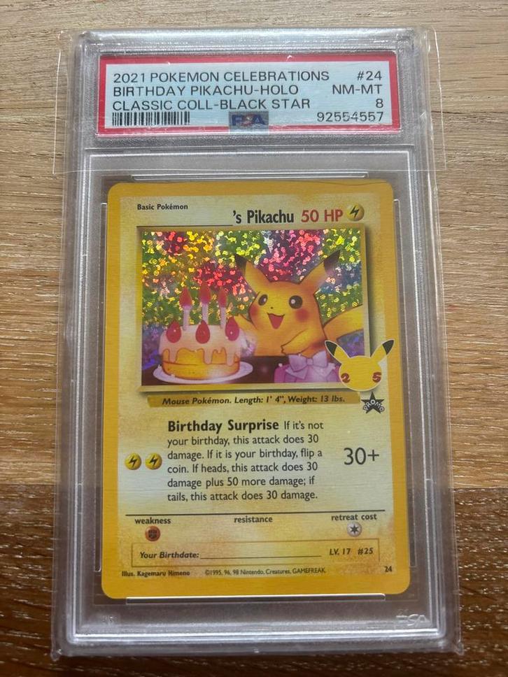 PSA 8 Birthday Pikachu Holo - Celebrations, Hobby en Vrije tijd, Verzamelkaartspellen | Pokémon, Zo goed als nieuw, Losse kaart
