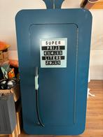Leuke jongens kast - bezinepomp, Huis en Inrichting, Ophalen, 50 tot 100 cm, Zo goed als nieuw, Minder dan 100 cm