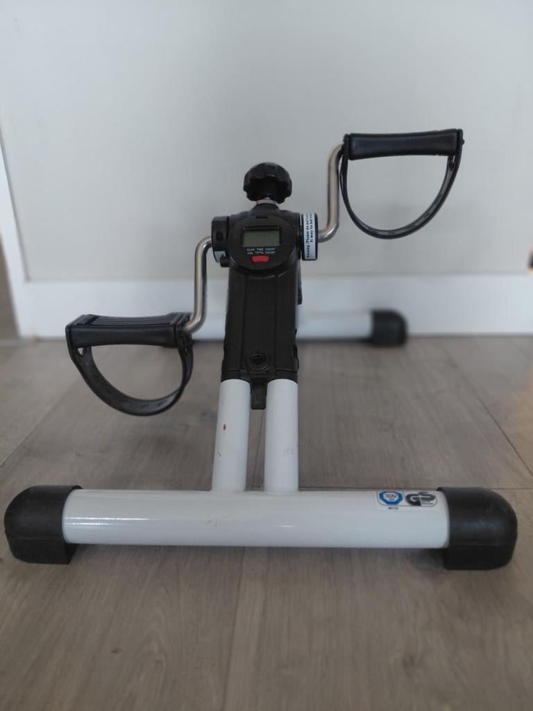 Compacte Stoelfiets voor Thuis, Sport en Fitness, Gebruikt, Ophalen of Verzenden, Metaal, Stoelfiets
