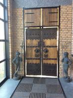 Kasteeldeuren, Ophalen