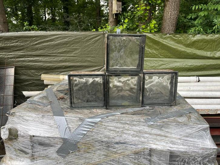 Partij Glasblokken - Direct Afhalen!, Doe-het-zelf en Verbouw, Glas en Ramen, Gebruikt, Overige typen, Minder dan 80 cm, Ophalen