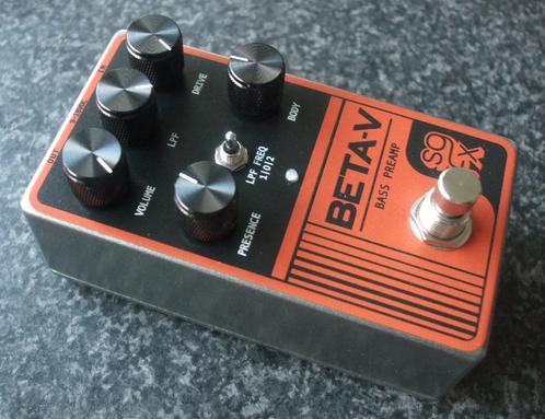 Solid gold fx beta v bass preamp, Muziek en Instrumenten, Effecten, Zo goed als nieuw, Ophalen of Verzenden