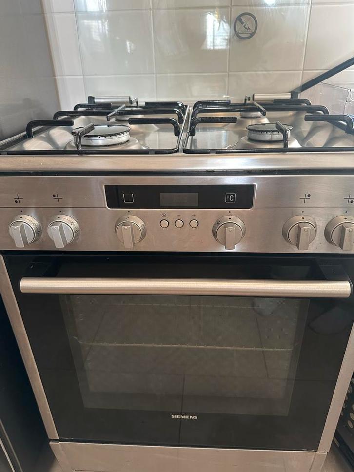 Gasfornuis met Oven - Siemens, Witgoed en Apparatuur, Fornuizen, Gebruikt, Vrijstaand, Gas, 4 kookzones, 85 tot 90 cm, 60 cm of meer